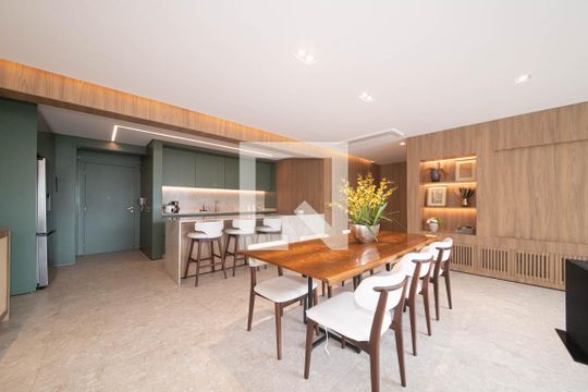 Sala de apartamento à venda com 3 quartos, 197m² em Jardim das Acacias, São Paulo
