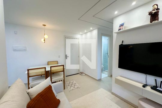 Sala de apartamento à venda com 2 quartos, 44m² em Santo Cristo, Rio de Janeiro
