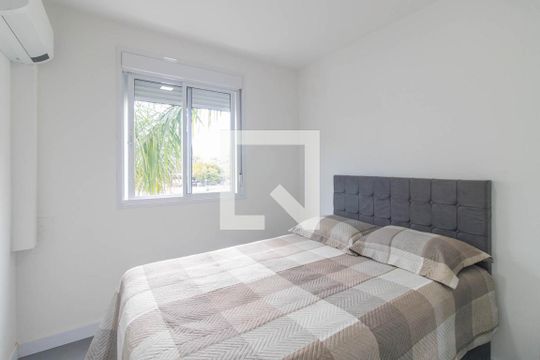 Quarto 1 de apartamento à venda com 3 quartos, 71m² em Cavalhada, Porto Alegre
