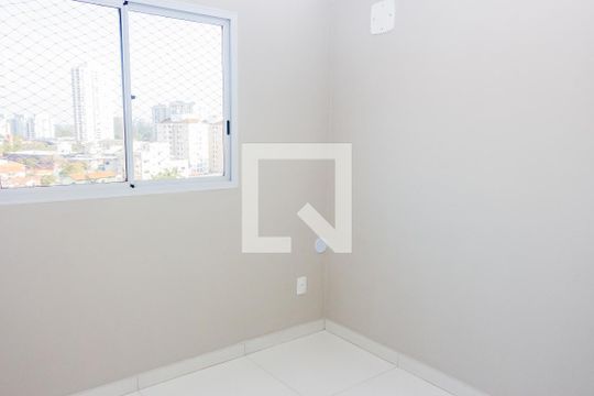 Quarto 2 de apartamento para alugar com 2 quartos, 42m² em Vila Socorro, São Paulo