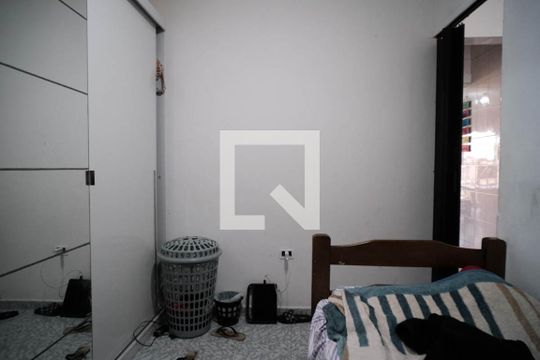 Quarto 1 de casa à venda com 5 quartos, 200m² em Jardim Santo Antonio, São Paulo