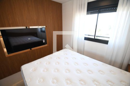 Quarto de apartamento à venda com 1 quarto, 50m² em Nova Campinas, Campinas