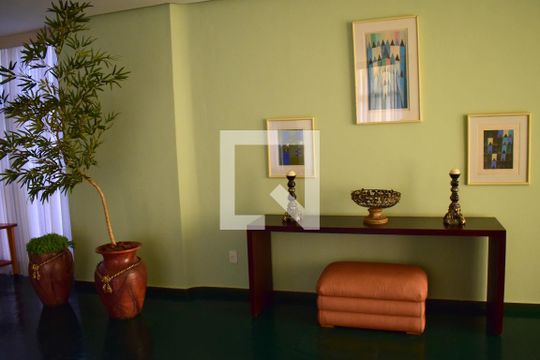 Área comum de apartamento para alugar com 5 quartos, 360m² em Centro, Ribeirão Preto