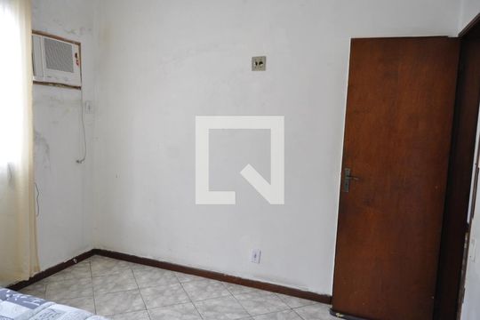 Quarto 2 de casa à venda com 3 quartos, 152m² em Sampaio, Rio de Janeiro