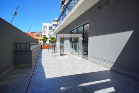Área Comum - Espaços Gourmet 1e 2 de kitnet/studio para alugar com 1 quarto, 24m² em Auxiliadora, Porto Alegre