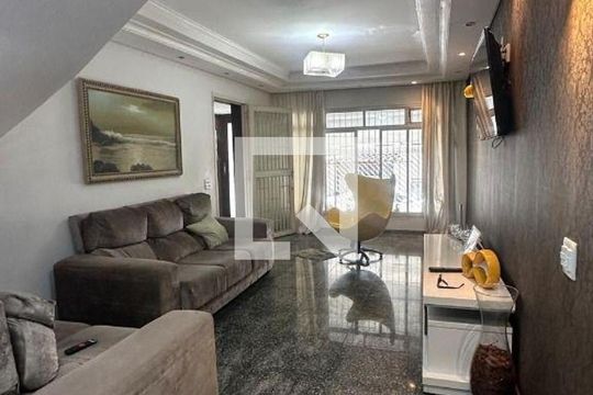 Casa à venda com 4 quartos, 179m² em Mirandópolis, São Paulo