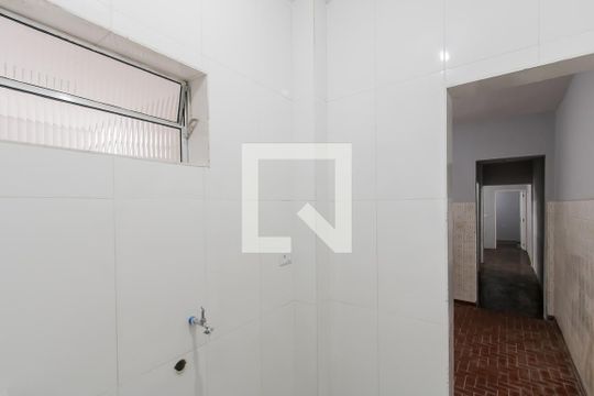 Área de Serviço de casa para alugar com 2 quartos, 70m² em Jardim Danfer, São Paulo