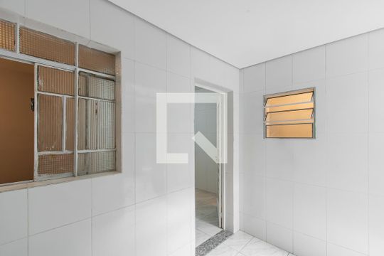 Área de Serviço de casa para alugar com 1 quarto, 40m² em Jardim Danfer, São Paulo