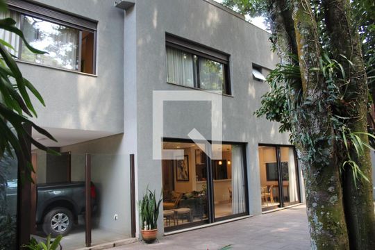 Área Externa de casa de condomínio à venda com 4 quartos, 475m² em Santo Amaro, São Paulo