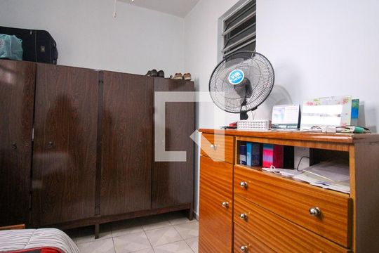 Quarto 2 da Casa 1 de casa à venda com 4 quartos, 230m² em Parque São Lucas, São Paulo