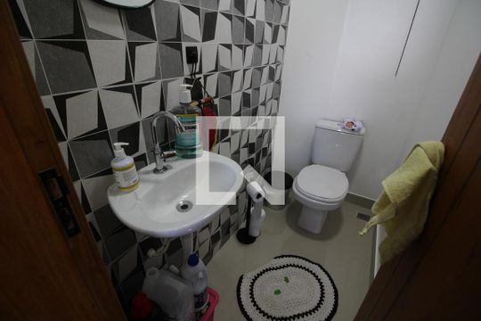 Lavabo de casa de condomínio à venda com 3 quartos, 150m² em Jacarepaguá, Rio de Janeiro