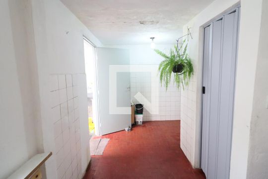 Área de Serviço de casa à venda com 2 quartos, 150m² em Bussocaba, Osasco