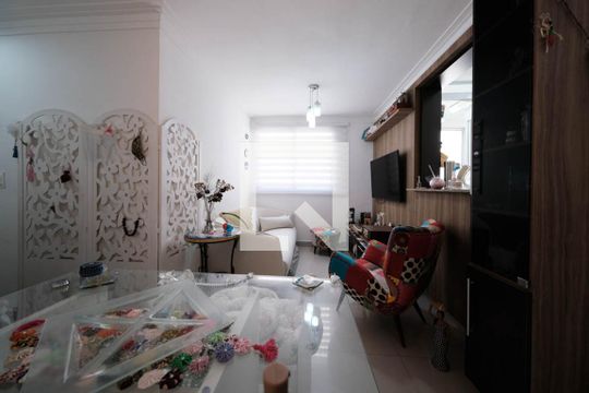 Sala de apartamento à venda com 2 quartos, 48m² em Jardim Santa Teresinha, São Paulo