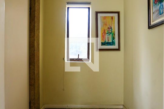 Hall  de apartamento à venda com 3 quartos, 205m² em Vila Andrade, São Paulo