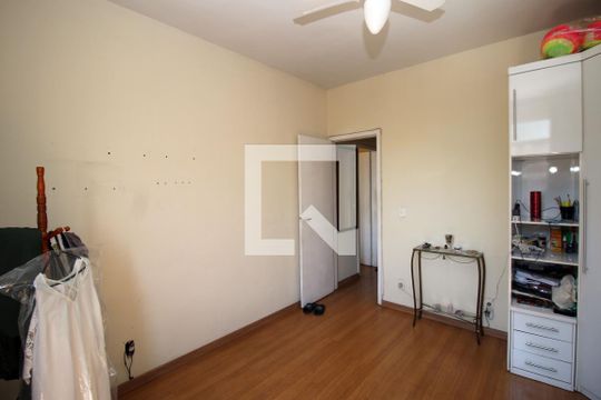 Quarto 1 de apartamento à venda com 3 quartos, 63m² em Vista Alegre, Rio de Janeiro