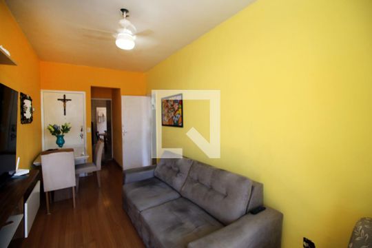 Sala de apartamento à venda com 3 quartos, 63m² em Vista Alegre, Rio de Janeiro