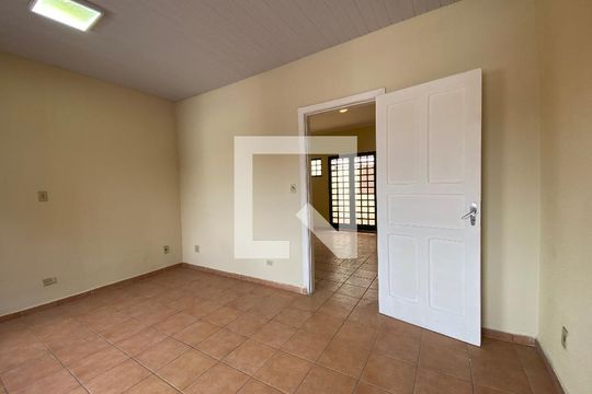 Quarto 1 de casa para alugar com 1 quarto, 100m² em Belenzinho, São Paulo