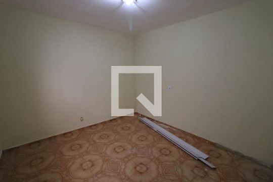 Casa 1 - Quarto de casa para alugar com 2 quartos, 70m² em Bandeiras, Osasco