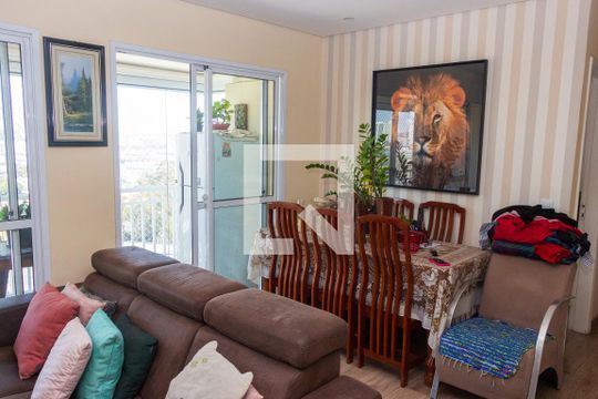 Sala de apartamento à venda com 3 quartos, 80m² em Jurubatuba, São Paulo