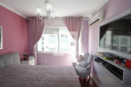 Suíte 1 de apartamento à venda com 2 quartos, 81m² em Independência, Porto Alegre