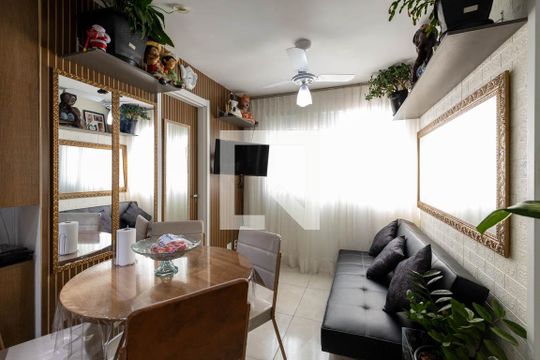 Sala de apartamento à venda com 2 quartos, 33m² em República, São Paulo