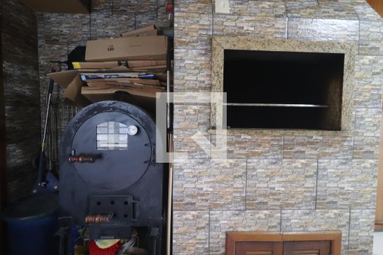 Cozinha de casa à venda com 5 quartos, 231m² em Vila Nova, Novo Hamburgo