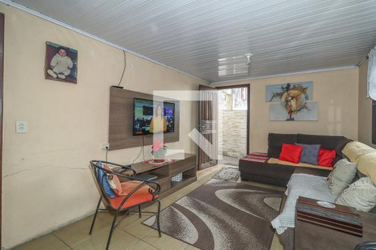 Sala de casa à venda com 2 quartos, 240m² em Passo das Pedras, Porto Alegre