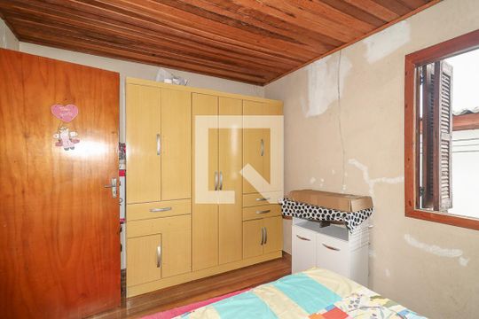 Quarto 2 de casa à venda com 2 quartos, 240m² em Passo das Pedras, Porto Alegre