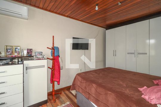 Quarto de casa à venda com 2 quartos, 240m² em Passo das Pedras, Porto Alegre