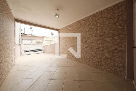 Garagem de casa à venda com 2 quartos, 96m² em Vila Sao Francisco, São Paulo