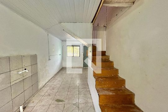Sala de casa para alugar com 2 quartos, 70m² em Santos Dumont, São Leopoldo