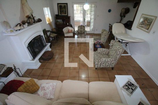 Sala 2 de casa para alugar com 4 quartos, 630m² em Chácaras São José, São José dos Campos