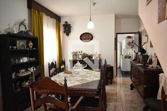 Sala de casa à venda com 4 quartos, 299m² em Planalto Paulista, São Paulo