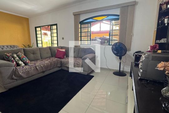 Sala de casa à venda com 5 quartos, 293m² em Jardim Eulina, Campinas