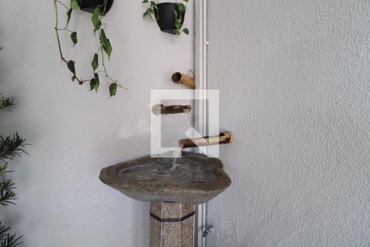 Recepção - Portaria de apartamento para alugar com 2 quartos, 47m² em Mansour, Uberlândia