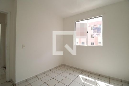 Quarto 1 de apartamento para alugar com 2 quartos, 47m² em Mansour, Uberlândia