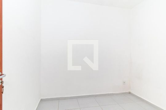 Quarto 1 de casa para alugar com 2 quartos, 48m² em Jardim Itapemirim, São Paulo