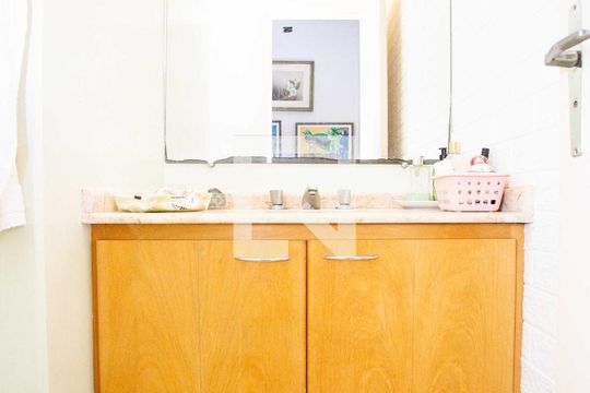 Lavabo de casa à venda com 3 quartos, 363m² em Jardim Brasilandia, São Bernardo do Campo