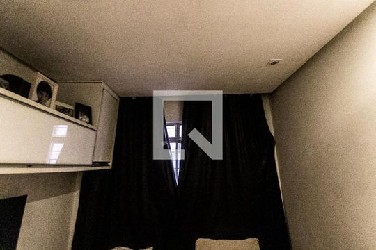 Quarto 2 de apartamento para alugar com 2 quartos, 51m² em Cabula, Salvador