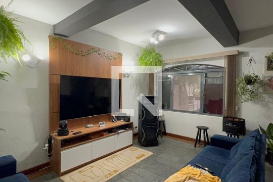 Sala de casa à venda com 2 quartos, 136m² em Jardim Paulista, São Paulo