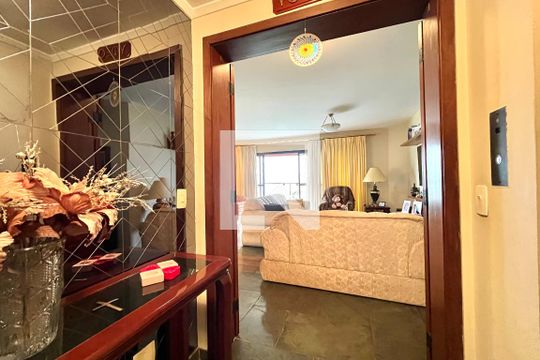 Hall privativo de apartamento à venda com 4 quartos, 216m² em Vila Mascote, São Paulo