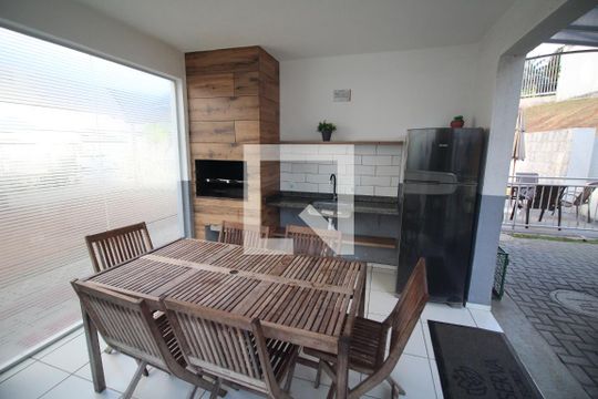 Área comum de apartamento para alugar com 2 quartos, 55m² em Jardim Riacho das Pedras, Contagem