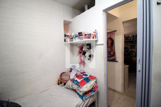 Quarto 1 de apartamento à venda com 2 quartos, 200m² em Irajá, Rio de Janeiro