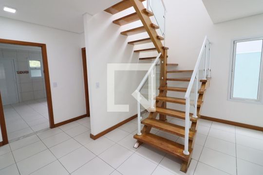 Sala de casa à venda com 3 quartos, 162m² em Conceicao, Osasco