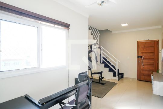Sala de apartamento para alugar com 2 quartos, 104m² em Santa Maria, Santo André
