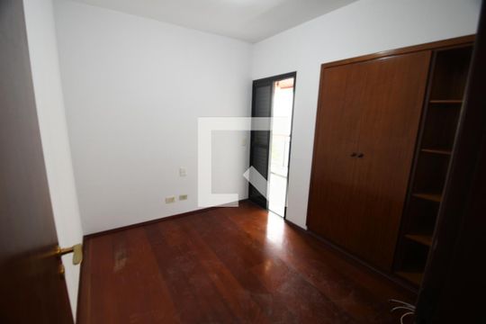 Quarto 1 de apartamento à venda com 3 quartos, 110m² em Cambuí, Campinas