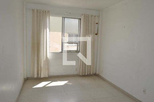 Sala de apartamento para alugar com 2 quartos, 45m² em Engenho Novo, Rio de Janeiro