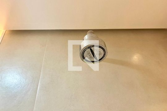 Banheiro de apartamento à venda com 2 quartos, 80m² em Vila Mascote, São Paulo