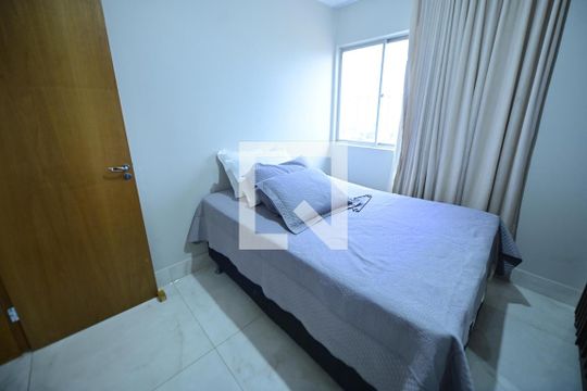 Quarto 1 de apartamento para alugar com 2 quartos, 59m² em Jardim América, Goiânia