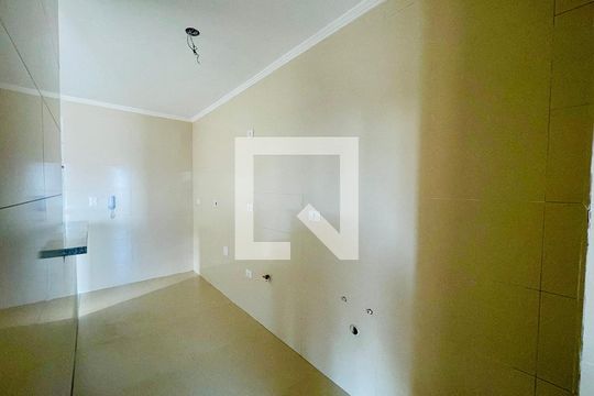 Cozinha de apartamento à venda com 2 quartos, 68m² em Vila Zanardi, Guarulhos